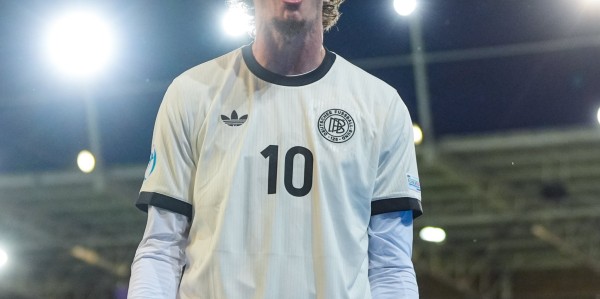 开云官网-罗马诺：拜仁即将报价沃尔特马德，双方谈妥5年合约