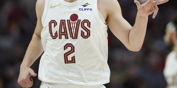 美记：爵士是杰罗姆的潜在下家，已探索塞克斯顿和克拉克森的交易