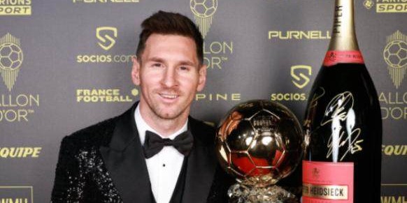 开云平台-西媒“日月同辉”报道梅西金球 阿名嘴为骂过他道歉