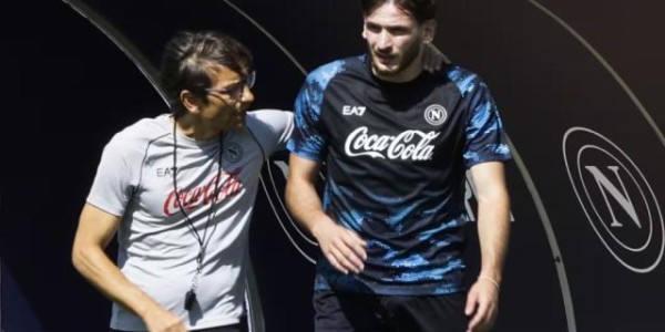 【人物】克瓦拉与那不勒斯：一场天蓝色的幻梦