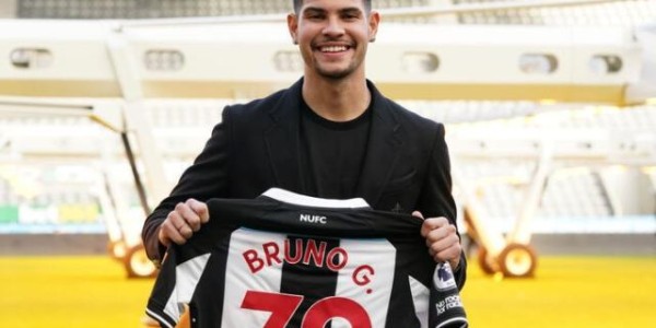 感恩父亲不忘本 布鲁诺·吉马良斯对39号情有独钟！